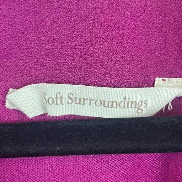 Soft Surroundings Medium V Neck Long Sleeve Fuchsia Top Blouse Viscose Polyamide - Picture 2 of 7